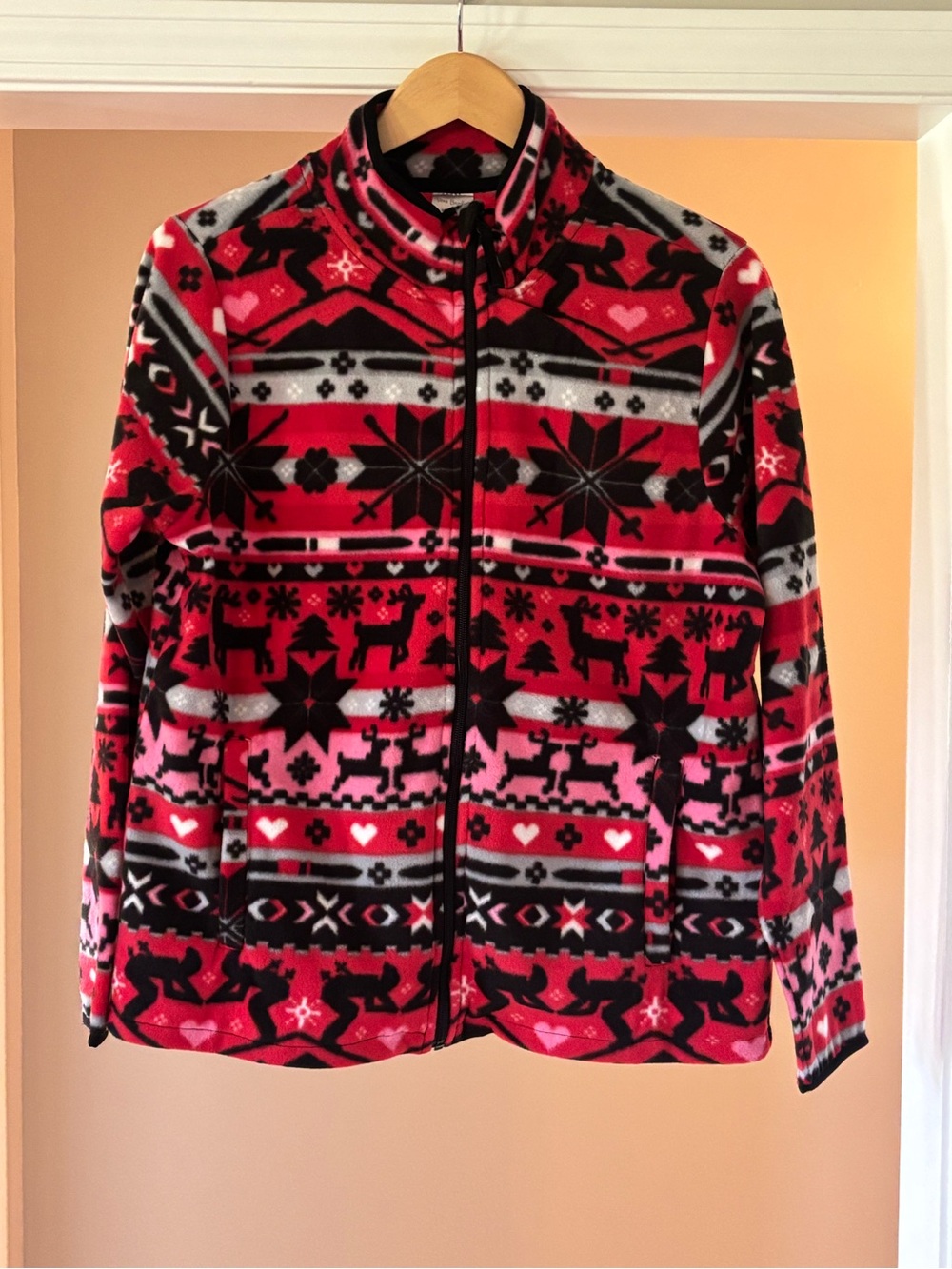 Vera Bradley Red Pink and Black Patterned Zip-Up Teddy Fleece Jacket